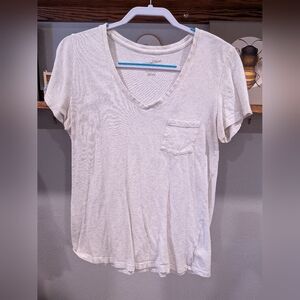 ‼️ALL TEES 5 FOR $20‼️ Universal Thread Cream V-Neck Pocket Tee